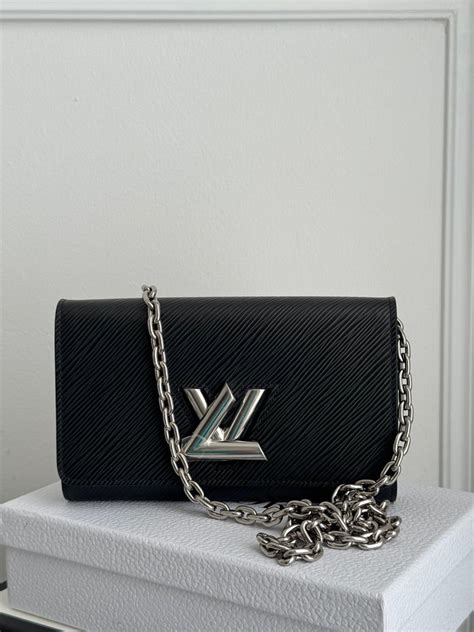 lv twist woc